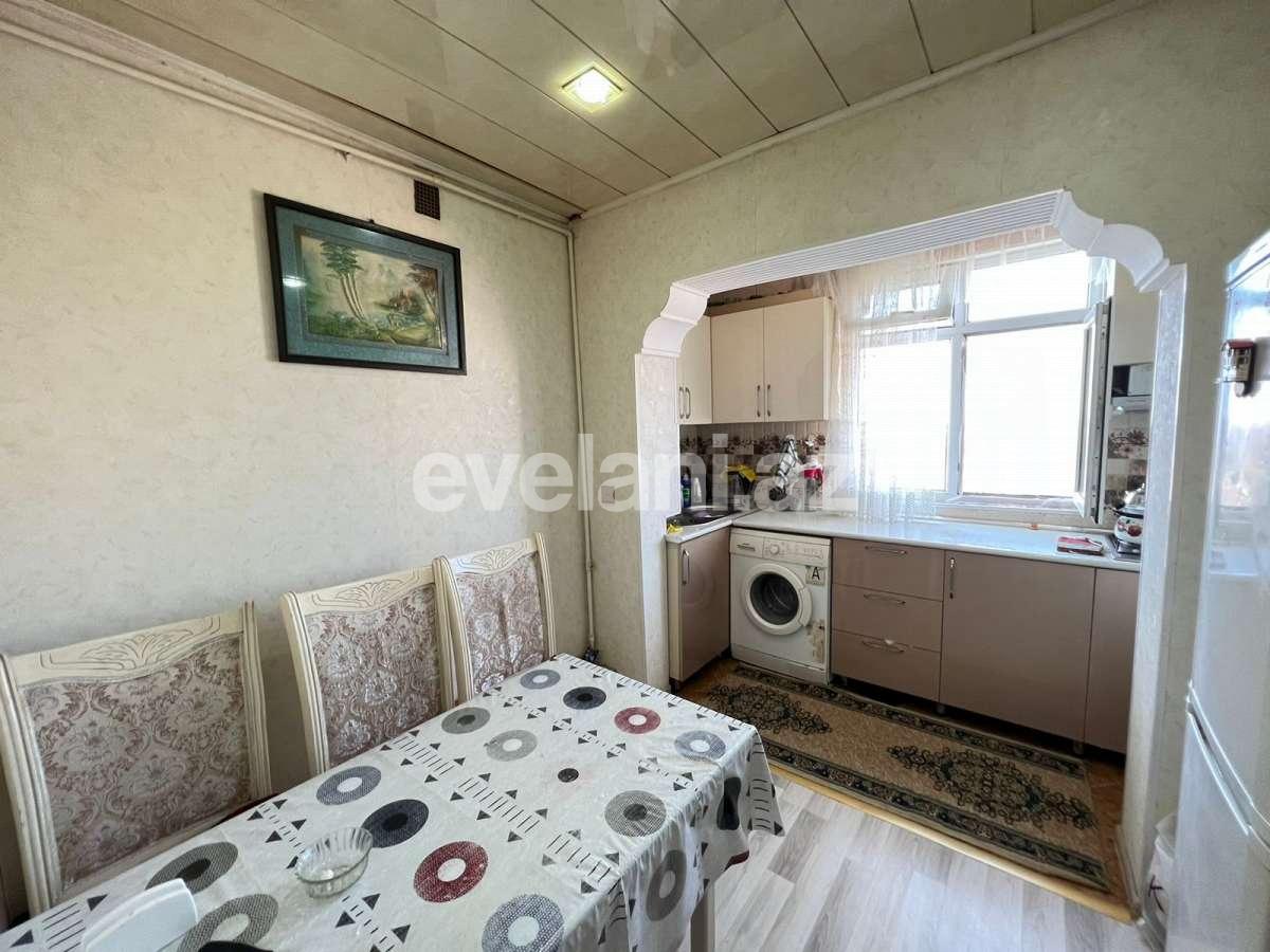 Sale, old building, 2 room, 65 m², Baku, Surakhani r, Yeni Guneshli d, Khalglar Doslugu m.