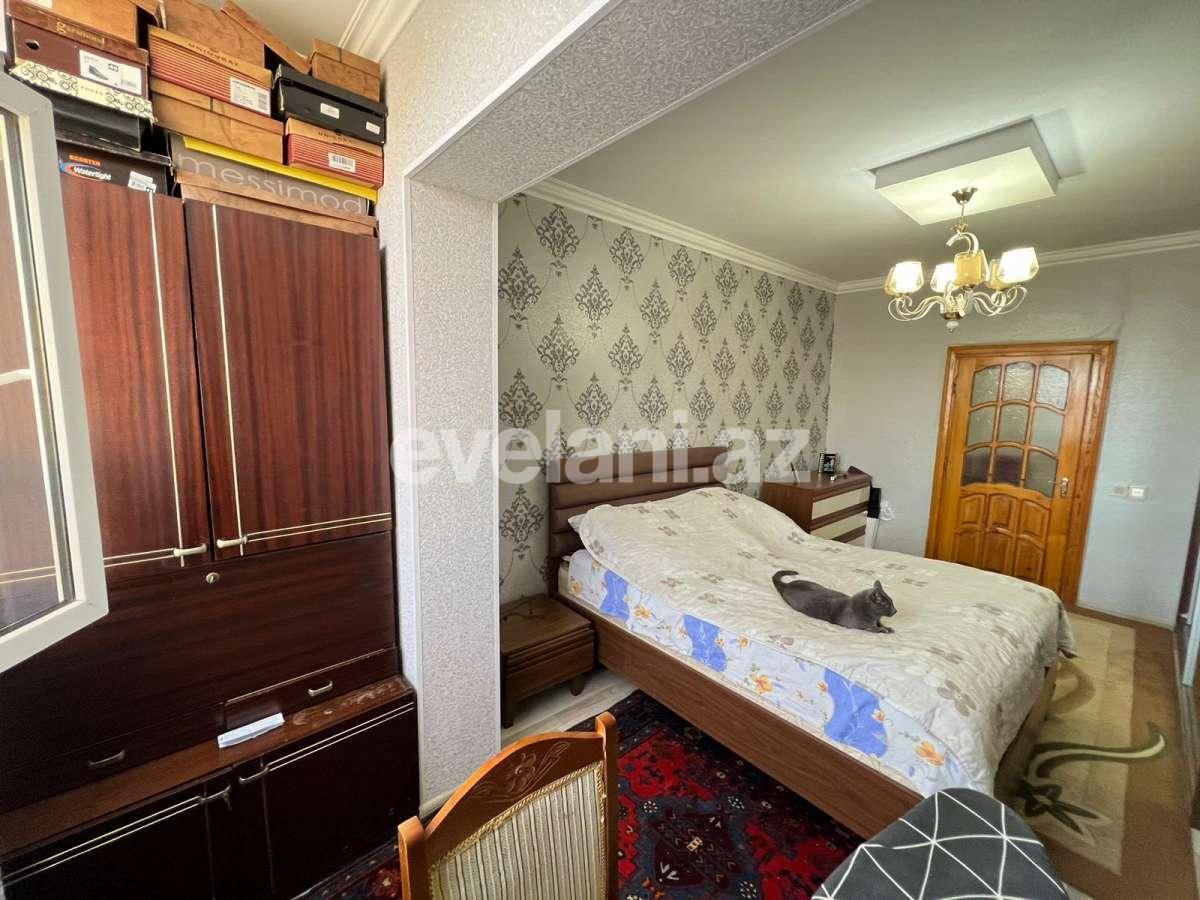 Sale, old building, 2 room, 65 m², Baku, Surakhani r, Yeni Guneshli d, Khalglar Doslugu m.