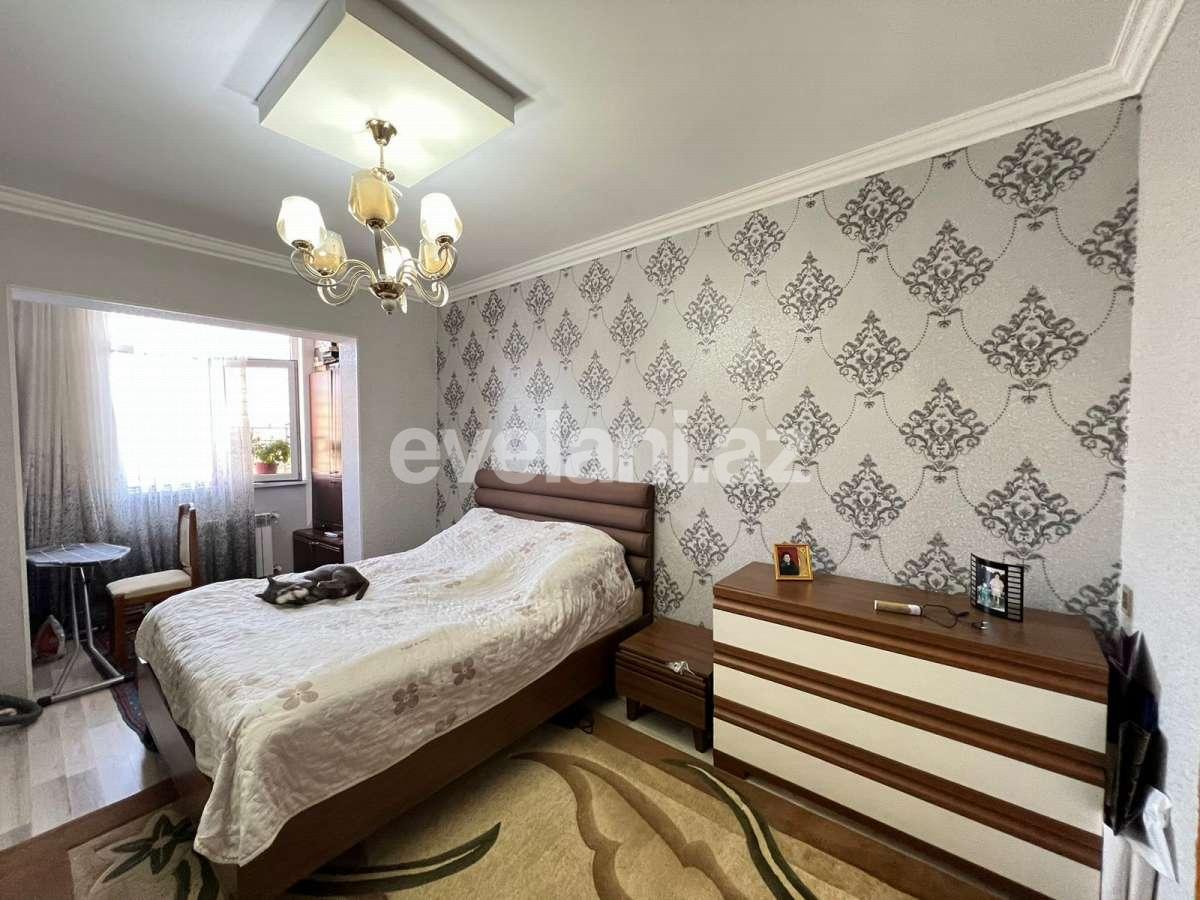 Sale, old building, 2 room, 65 m², Baku, Surakhani r, Yeni Guneshli d, Khalglar Doslugu m.