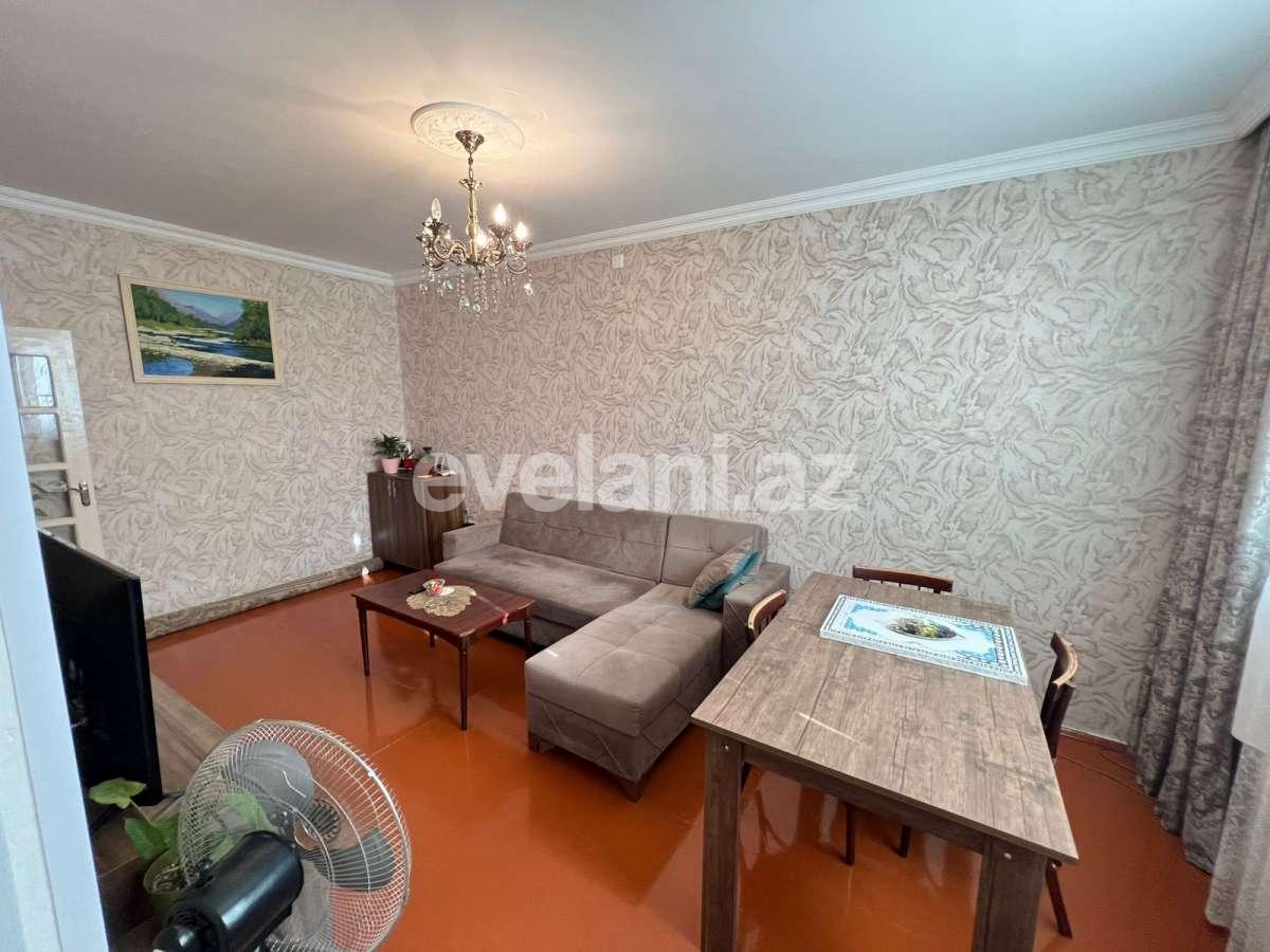 Sale, old building, 3 room, 65 m², Baku, Surakhani r, Yeni Guneshli d, Khalglar Doslugu m.