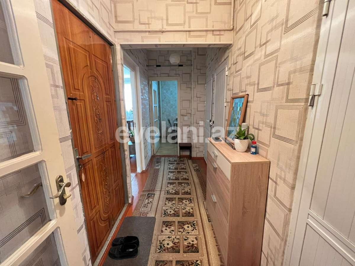 Sale, old building, 3 room, 65 m², Baku, Surakhani r, Yeni Guneshli d, Khalglar Doslugu m.