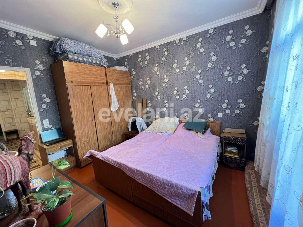 Sale, old building, 3 room, 65 m², Baku, Surakhani r, Yeni Guneshli d, Khalglar Doslugu m.