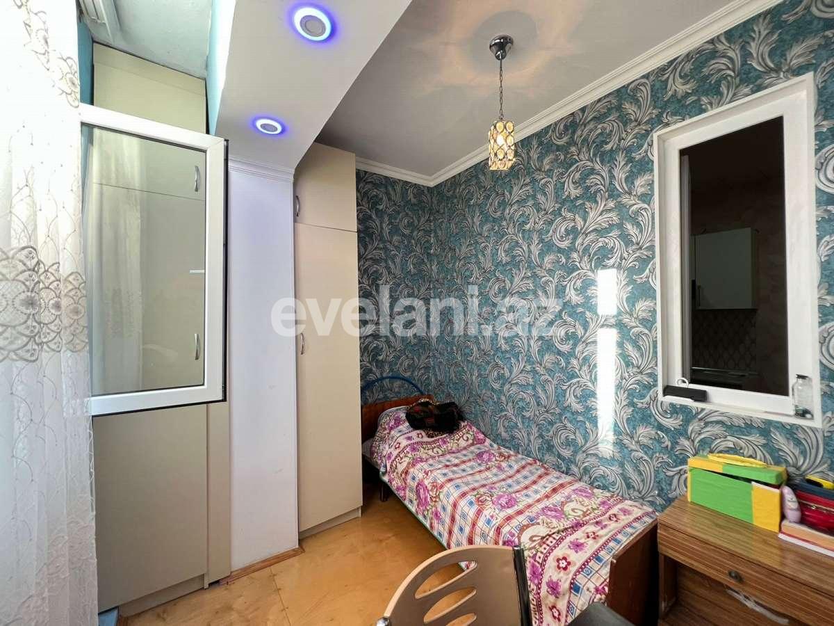 Sale, old building, 3 room, 65 m², Baku, Surakhani r, Yeni Guneshli d, Khalglar Doslugu m.