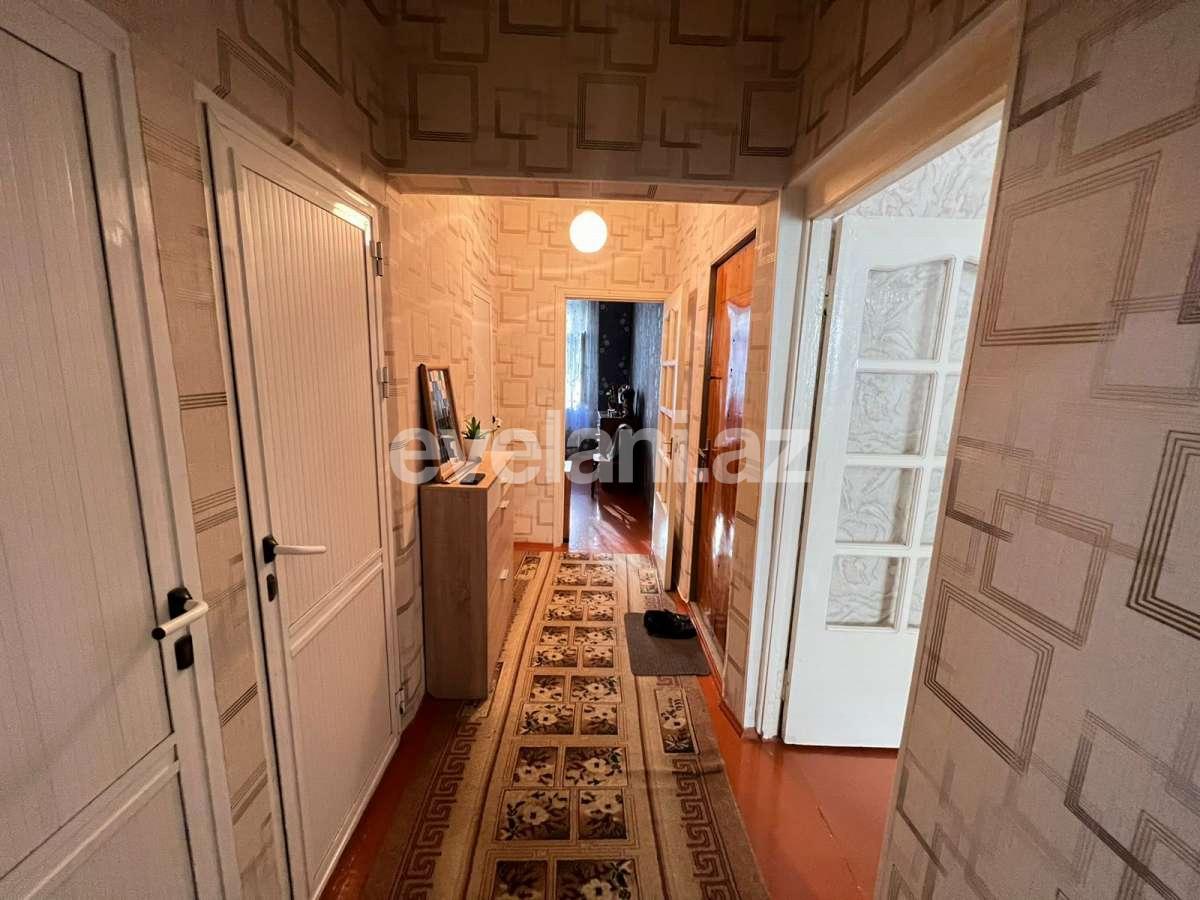 Sale, old building, 3 room, 65 m², Baku, Surakhani r, Yeni Guneshli d, Khalglar Doslugu m.