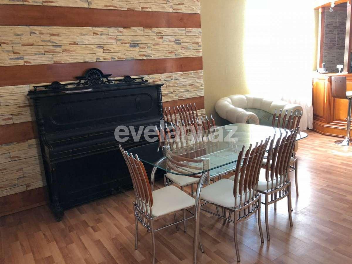 Satılır, həyət evi / bağ, 4 otaqlı, 200 m², Bakı, Abşeron r, Novxanı q.