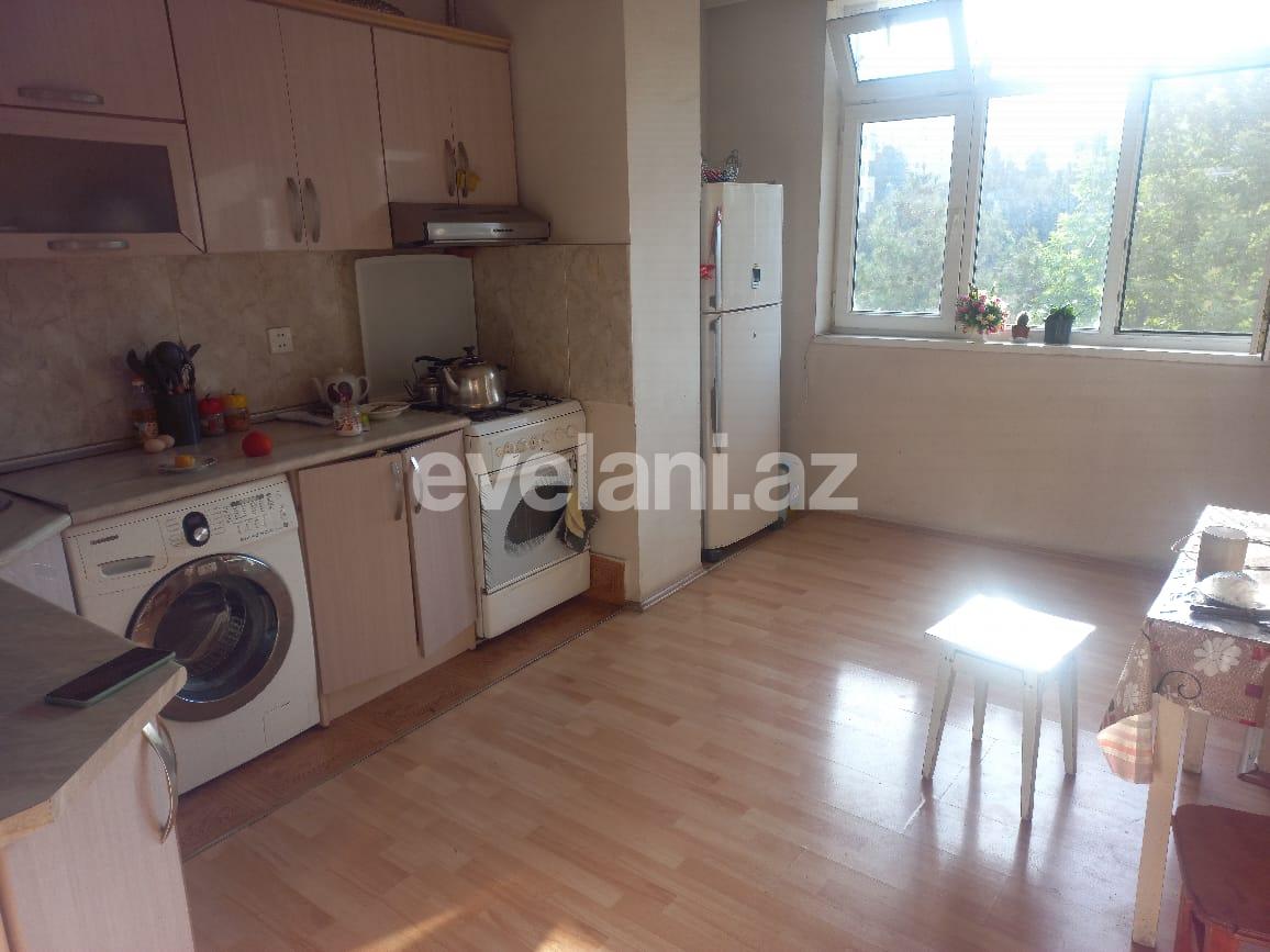 Kirayə verilir, köhnə tikili, 4 otaqlı, 93 m², Bakı, Nəsimi r, 4-cü mikrorayon q, Memar Əcəmi m.