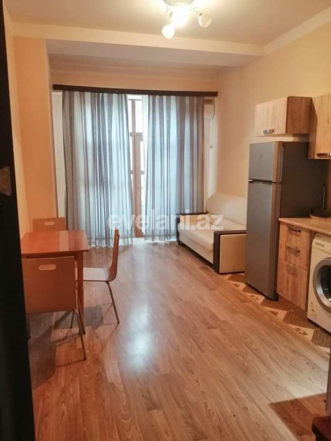 Rent, old building, 1 room, 55 m², Baku, Narimanov r.