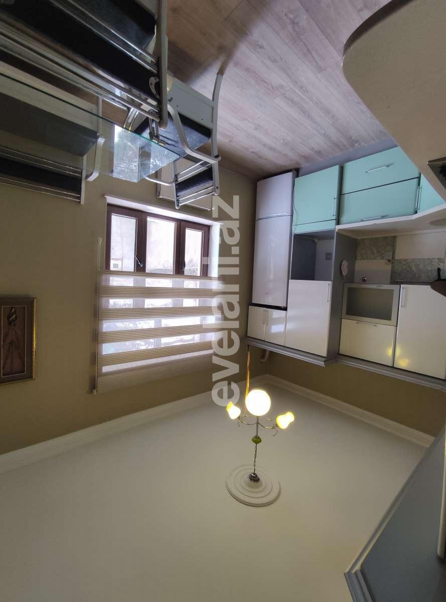 Kirayə verilir, həyət evi / bağ, 5 otaqlı, 220 m², Bakı, Nizami r, Qara Qarayev m.