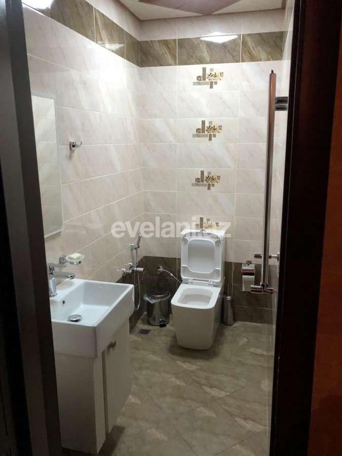 Rent, new building, 4 room, 141 m², Baku, Nasimi r, 8 November m.