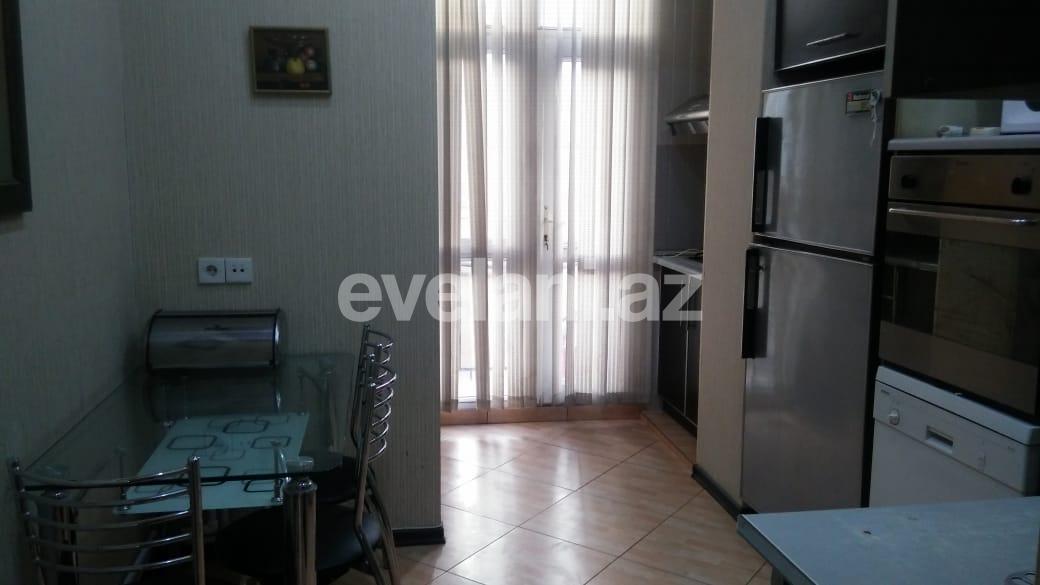 Сдаётся, вторичка, 2-комнаты, 76 m², Баку, Сабаильский r, Сахил m.