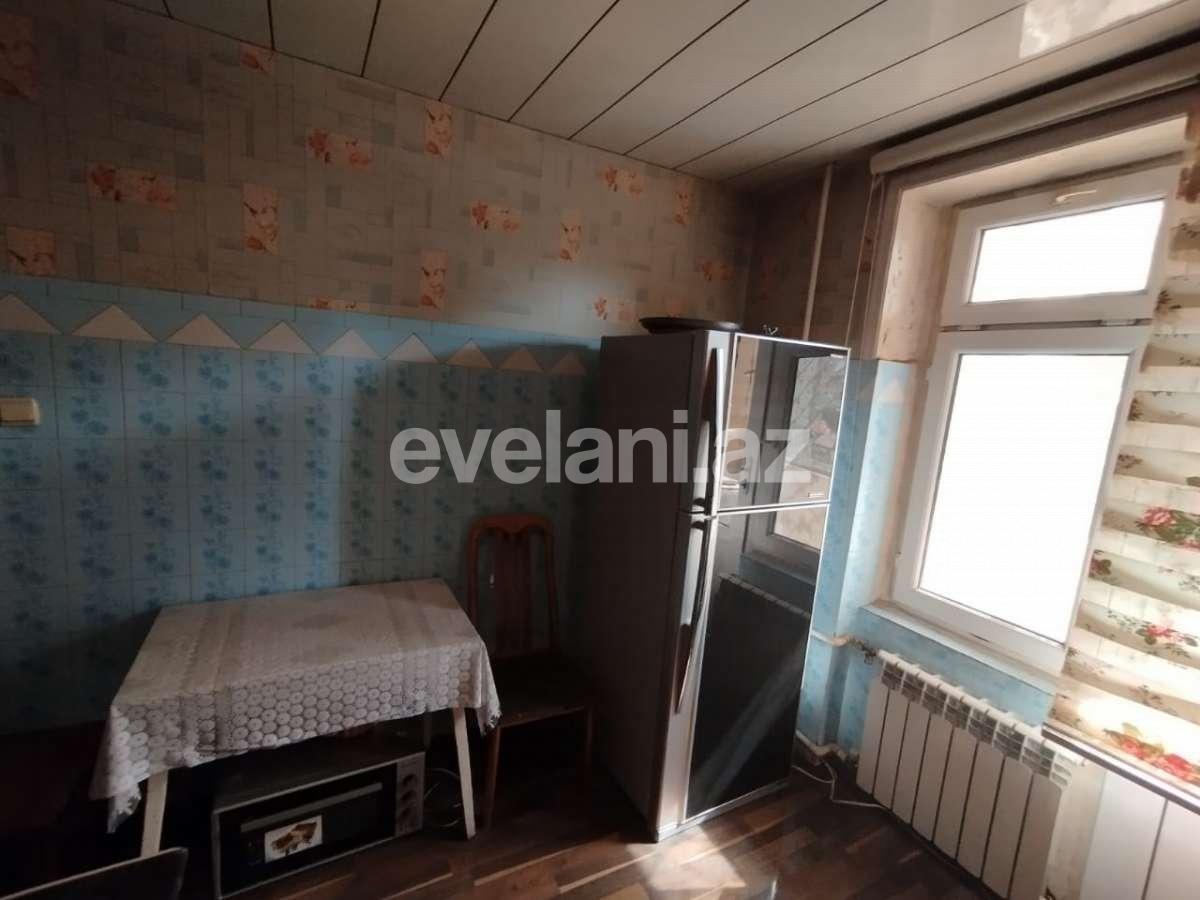 Satılır, köhnə tikili, 3 otaqlı, 70 m², Bakı, Xətai r, Həzi Aslanov m.