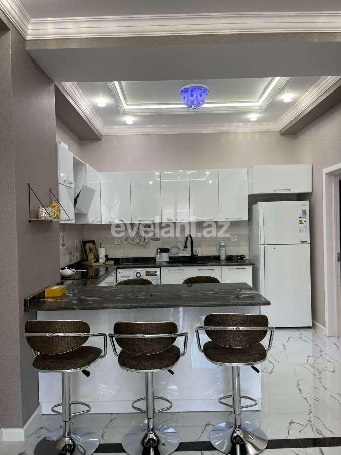 Сдаётся, новостройка, 2-комнаты, 93 m², Баку, Сабаильский r, Ичери Шехер m.