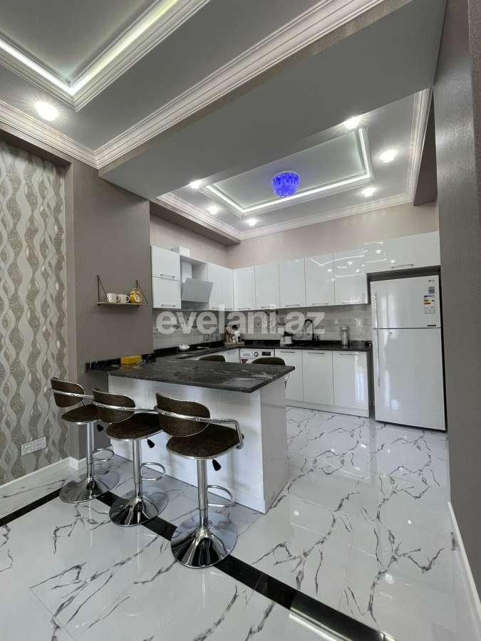 Сдаётся, новостройка, 2-комнаты, 93 m², Баку, Сабаильский r, Ичери Шехер m.