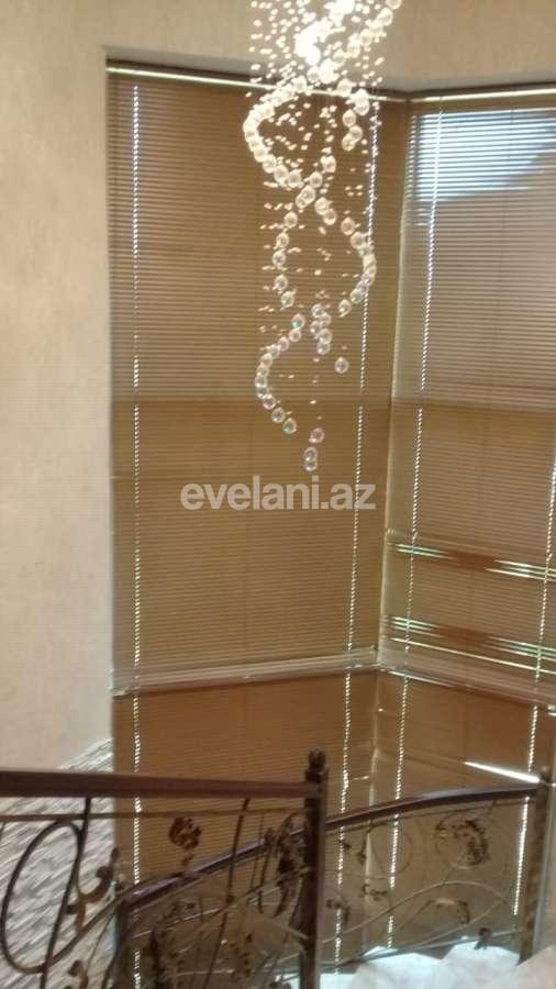 Satılır, həyət evi / bağ, 5 otaqlı, 300 m², Bakı, Abşeron r, Novxanı q.