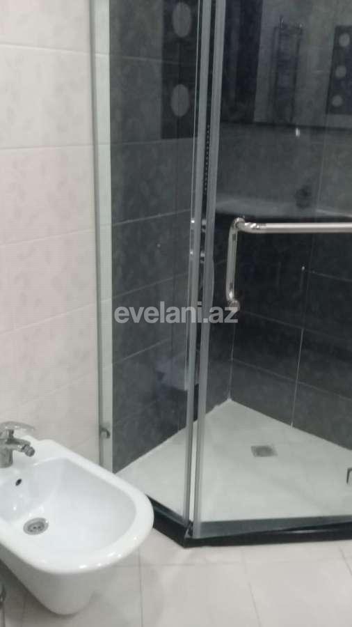 Satılır, həyət evi / bağ, 5 otaqlı, 300 m², Bakı, Abşeron r, Novxanı q.