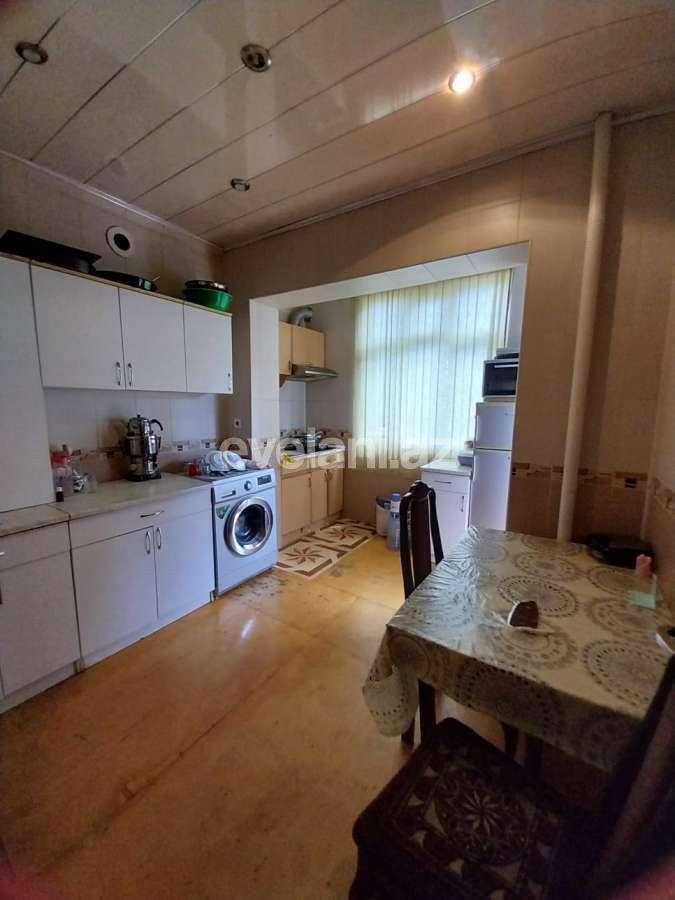 Sale, old building, 2 room, 60 m², Baku, Khatai r.