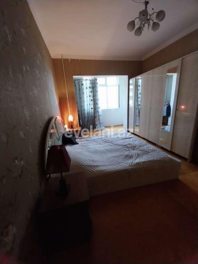 Sale, old building, 2 room, 60 m², Baku, Khatai r.