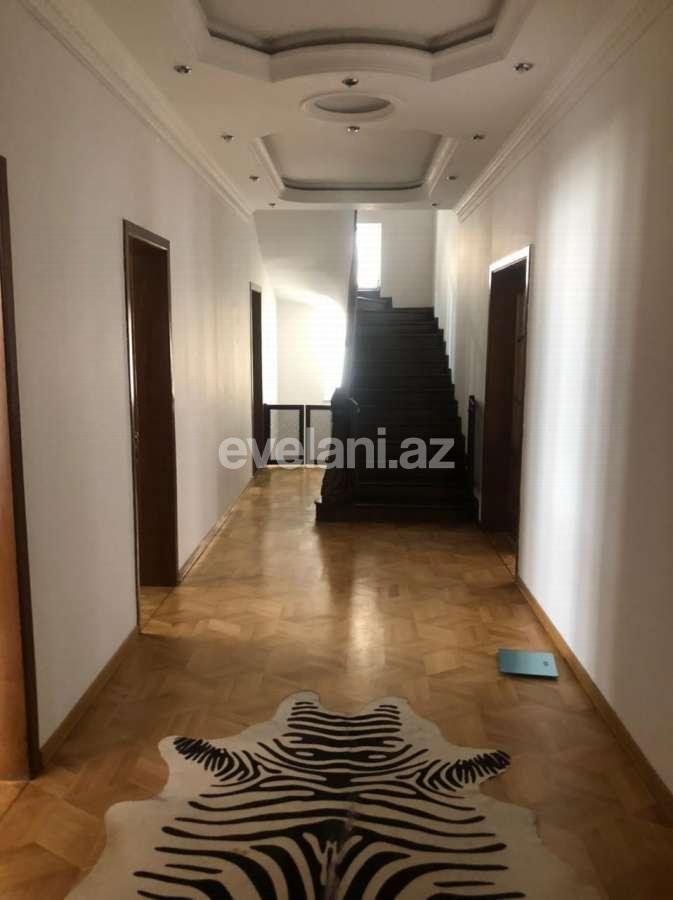 Satılır, həyət evi / bağ, 8 otaqlı, 560 m², Bakı, Səbail r, Badamdar q.