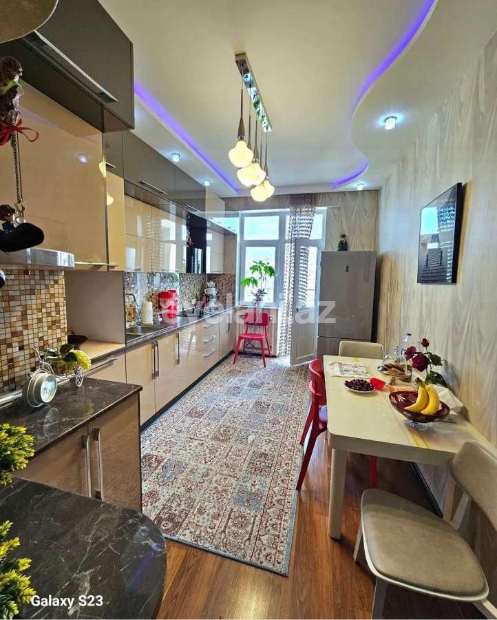 Satılır, yeni tikili, 4 otaqlı, 137 m², Bakı, Yasamal r, Yeni Yasamal q, İnşaatçılar m.
