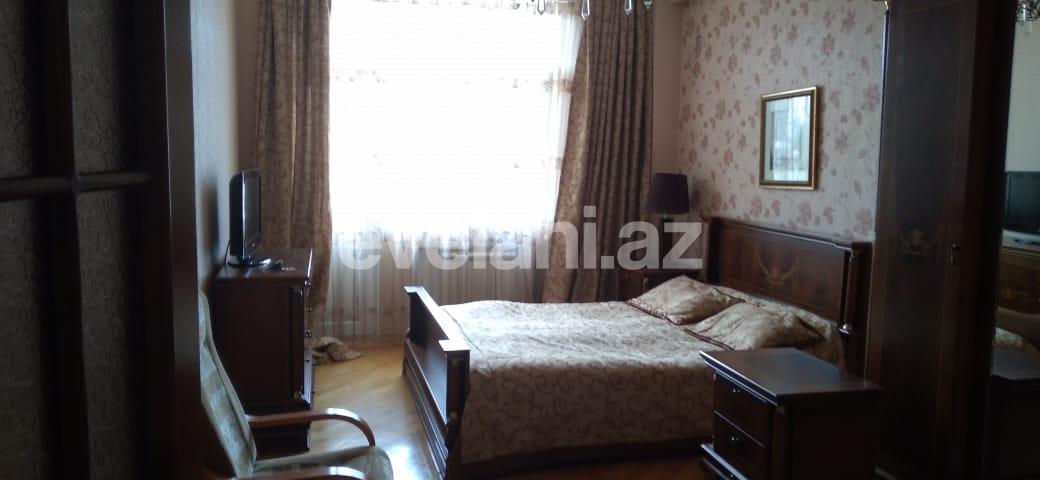 Rent, new building, 3 room, 136 m², Baku, Yasamal r, Inshaatchilar m.