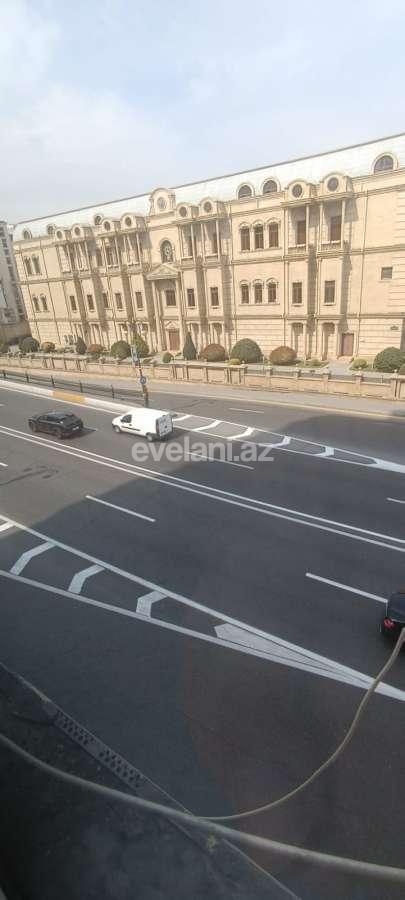 Satılır, köhnə tikili, 2 otaqlı, 60 m², Bakı, Nəsimi r.