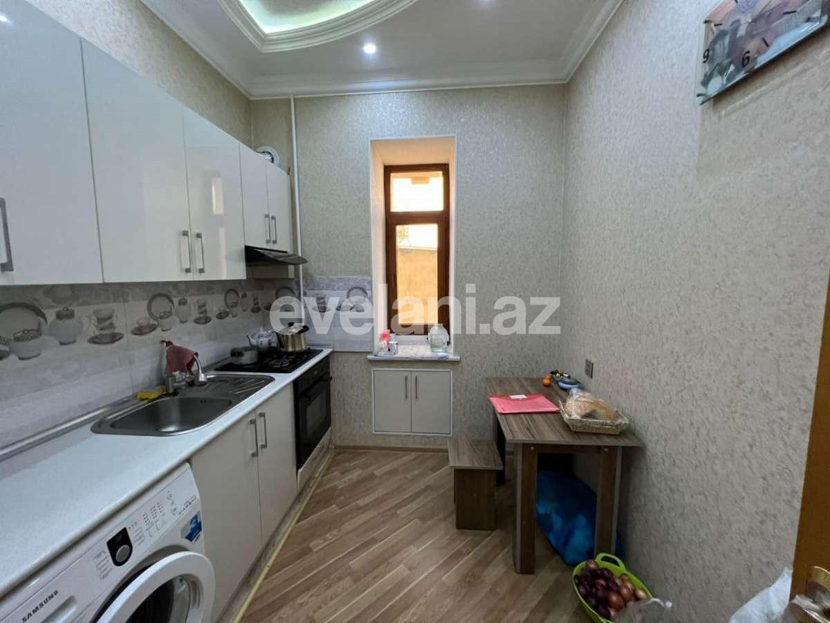 Satılır, köhnə tikili, 2 otaqlı, 55 m², Bakı, Səbail r, İçəri Şəhər m.