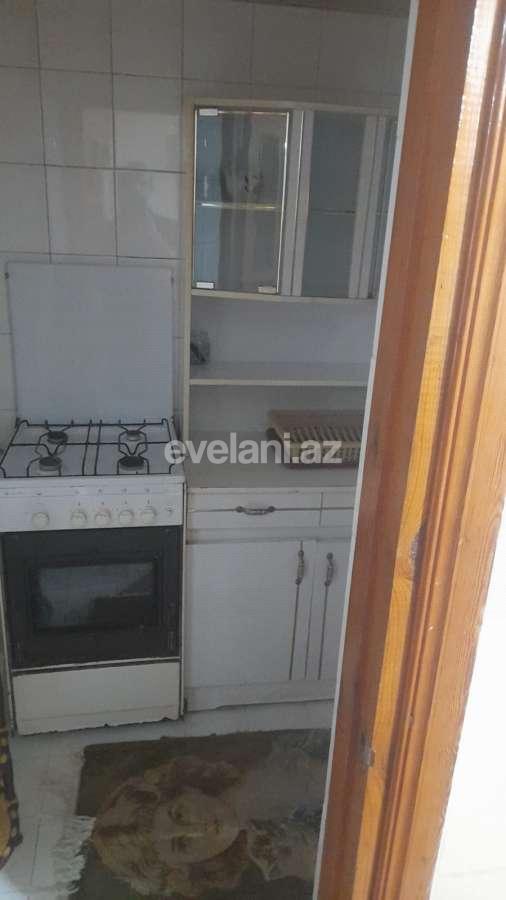 Rent, old building, 2 room, 72 m², Baku, Nasimi r, Nizami m.