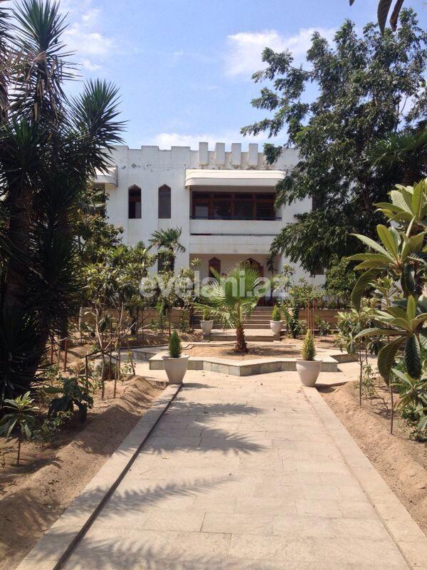 Satılır, villa, 7 otaqlı, 600 m², Bakı, Xəzər r, Şüvəlan q.