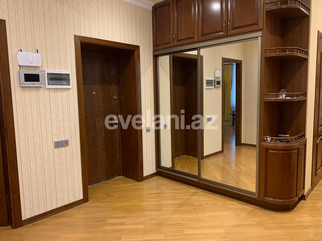 Rent, new building, 4 room, 155 m², Baku, Sabail r, Bayil d, Icheri Sheher m.