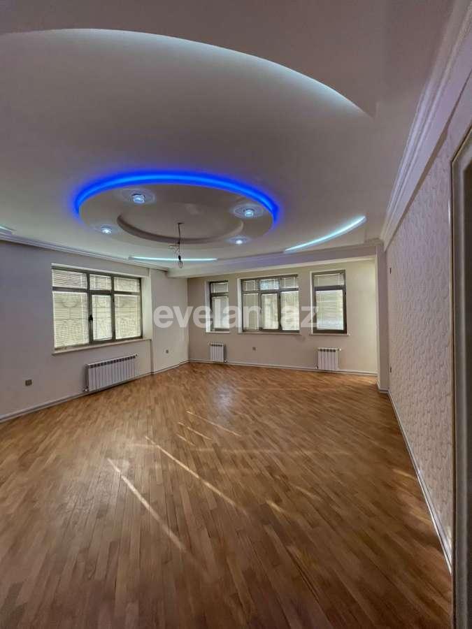 Satılır, yeni tikili, 3 otaqlı, 146 m², Bakı, Yasamal r, Elmlər Akademiyası m.