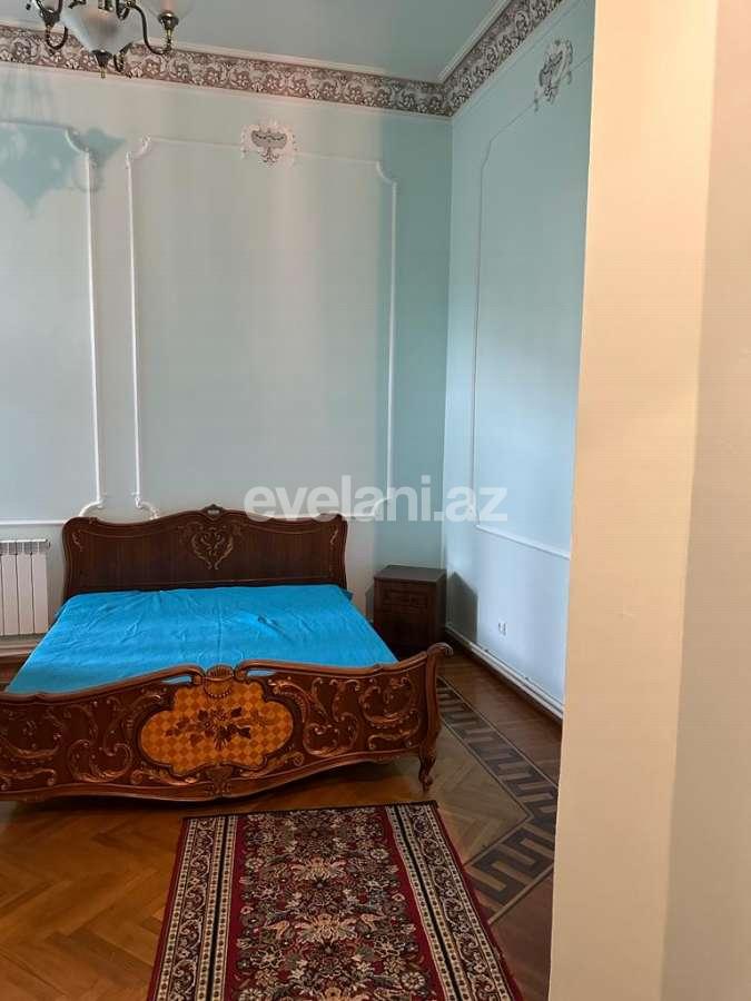 Rent, old building, 4 room, 152 m², Baku, Sabail r, Icheri Sheher m.