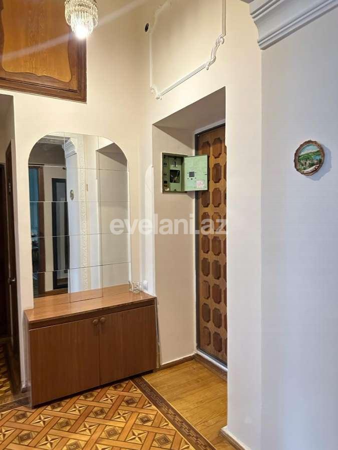 Rent, old building, 4 room, 152 m², Baku, Sabail r, Icheri Sheher m.