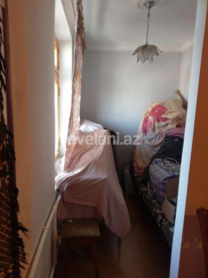 Sale, old building, 1 room, 30 m², Baku, Sabail r, Badamdar d.