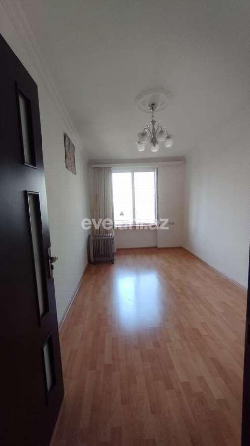 Rent, old building, 3 room, 75 m², Baku, Yasamal r, Inshaatchilar m.