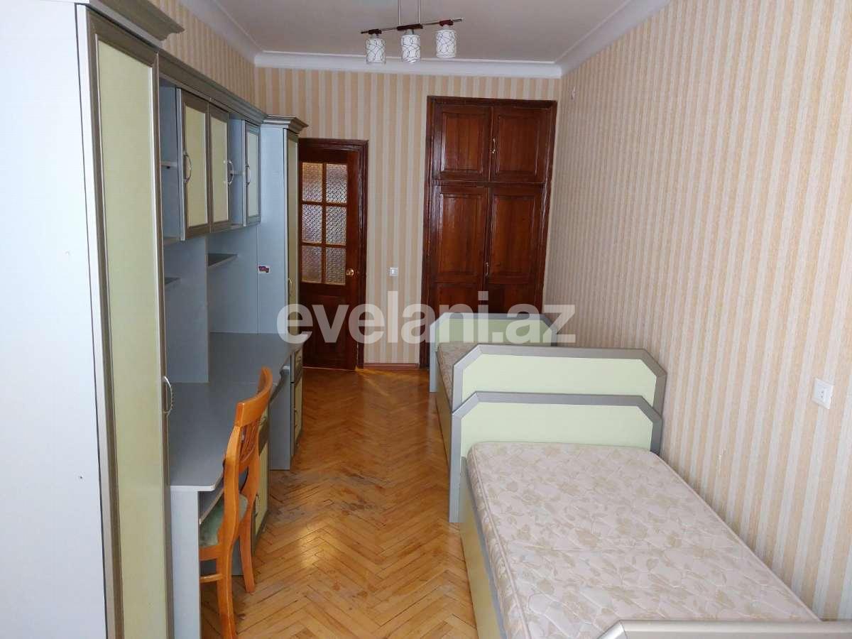 Rent, old building, 3 room, 150 m², Baku, Nasimi r, Ganjlik m.