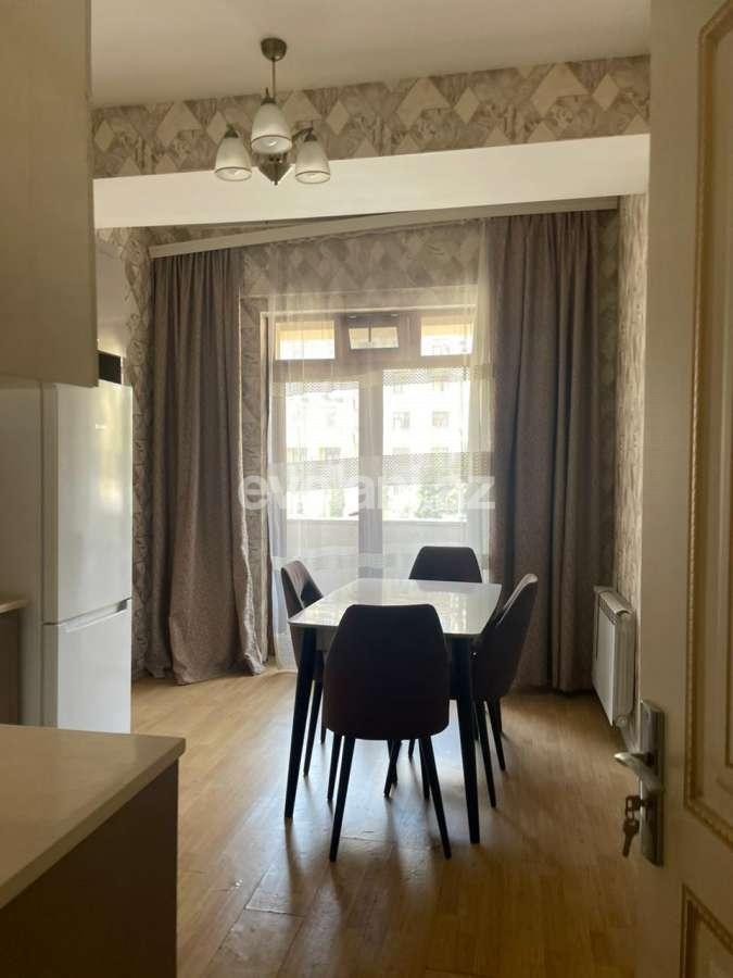 Kirayə verilir, köhnə tikili, 2 otaqlı, 75 m², Bakı, Nərimanov r, Nəriman Nərimanov m.