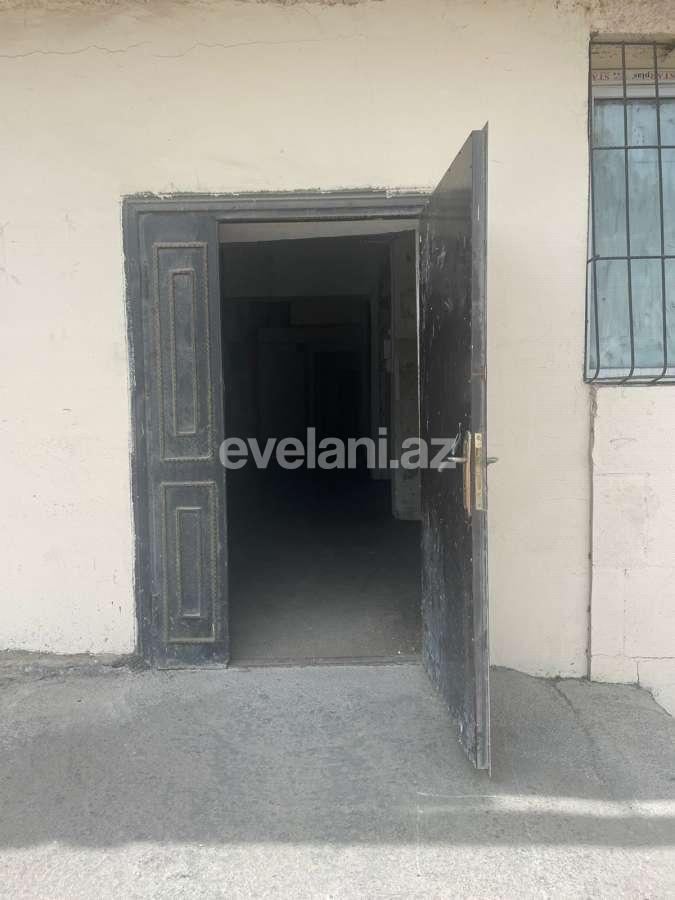 Kirayə verilir, obyekt, 300 m², Bakı, Suraxanı r, Massiv D q.