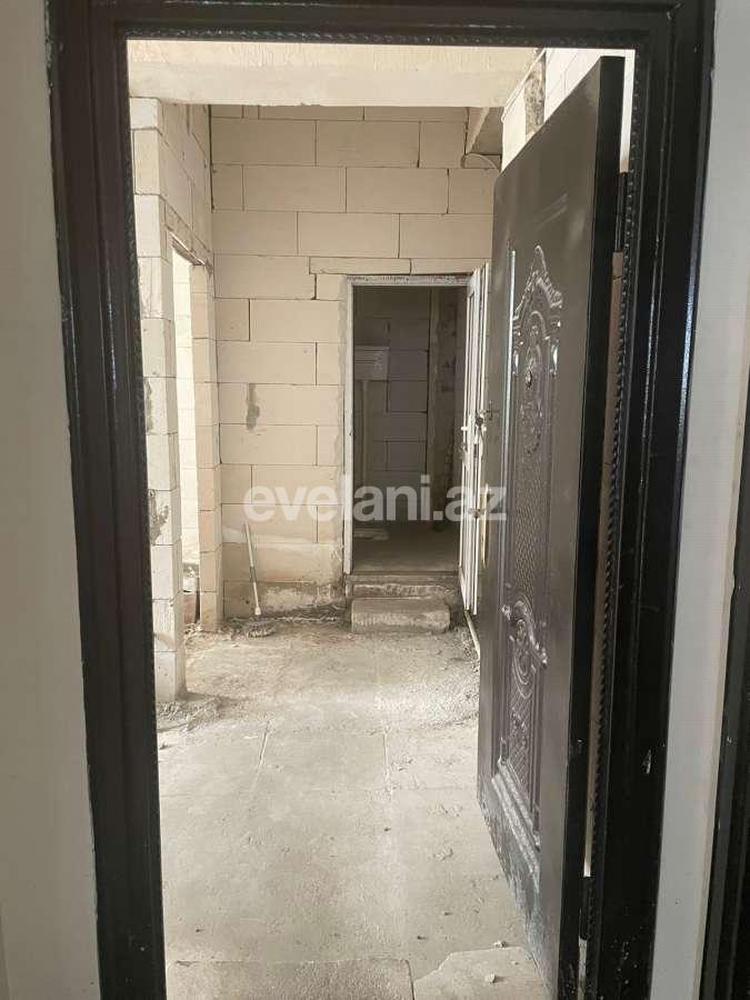 Kirayə verilir, obyekt, 300 m², Bakı, Suraxanı r, Massiv D q.