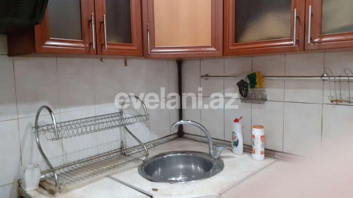 Kirayə verilir, köhnə tikili, 3 otaqlı, 74 m², Bakı, Binəqədi r, 7-ci mikrorayon q, Azadlıq prospekti m.