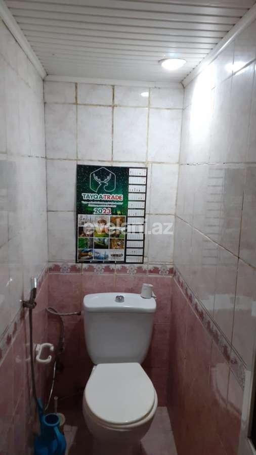 Kirayə verilir, köhnə tikili, 3 otaqlı, 74 m², Bakı, Binəqədi r, 7-ci mikrorayon q, Azadlıq prospekti m.