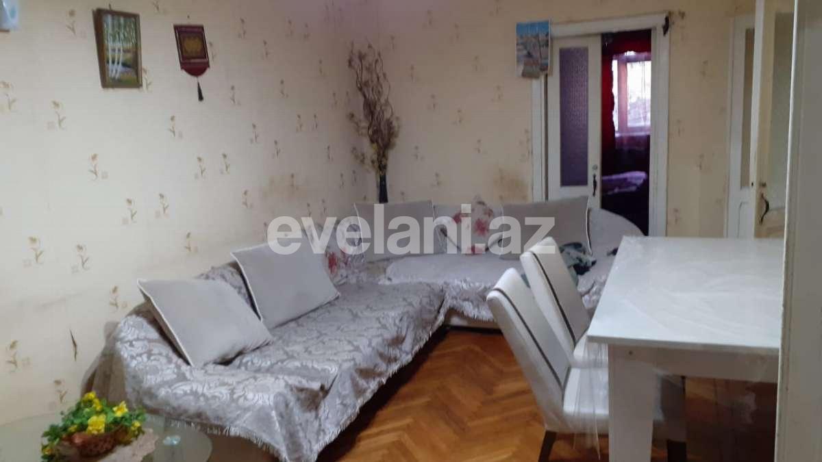 Kirayə verilir, köhnə tikili, 3 otaqlı, 74 m², Bakı, Binəqədi r, 7-ci mikrorayon q, Azadlıq prospekti m.