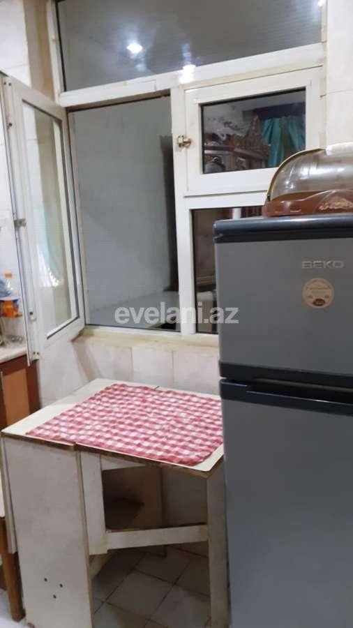 Kirayə verilir, köhnə tikili, 3 otaqlı, 74 m², Bakı, Binəqədi r, 7-ci mikrorayon q, Azadlıq prospekti m.