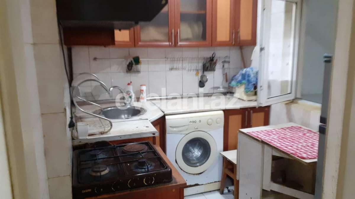 Kirayə verilir, köhnə tikili, 3 otaqlı, 74 m², Bakı, Binəqədi r, 7-ci mikrorayon q, Azadlıq prospekti m.