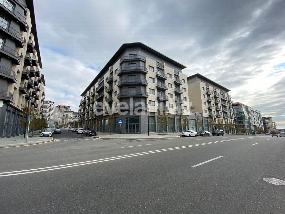 Satılır, yeni tikili, 4 otaqlı, 174 m², Bakı, Xətai r, Ağ şəhər q.