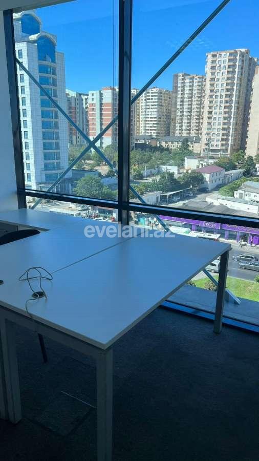 Kirayə verilir, ofis, 5 otaqlı, 145 m², Bakı, Yasamal r, Elmlər Akademiyası m.