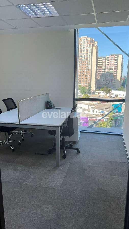 Kirayə verilir, ofis, 5 otaqlı, 145 m², Bakı, Yasamal r, Elmlər Akademiyası m.