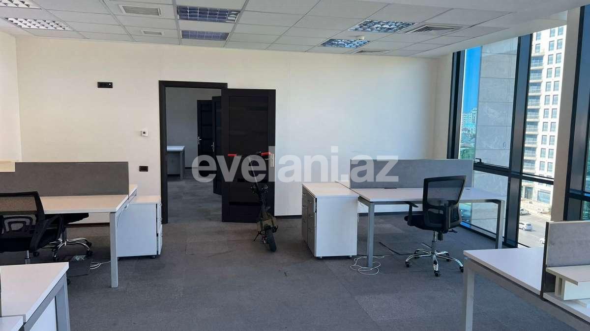 Kirayə verilir, ofis, 5 otaqlı, 145 m², Bakı, Yasamal r, Elmlər Akademiyası m.
