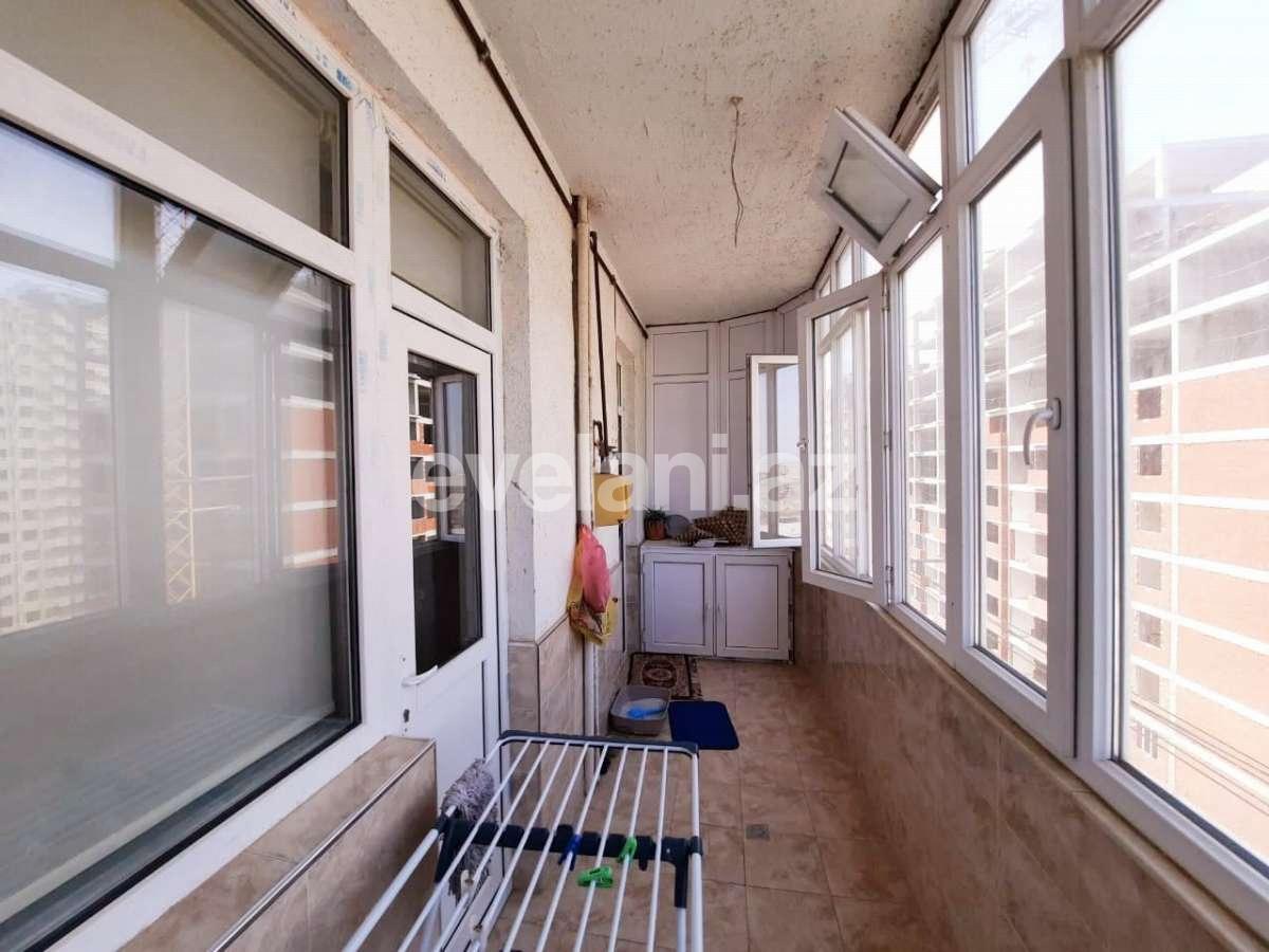 Satılır, yeni tikili, 4 otaqlı, 180 m², Bakı, Nizami r, Qara Qarayev m.