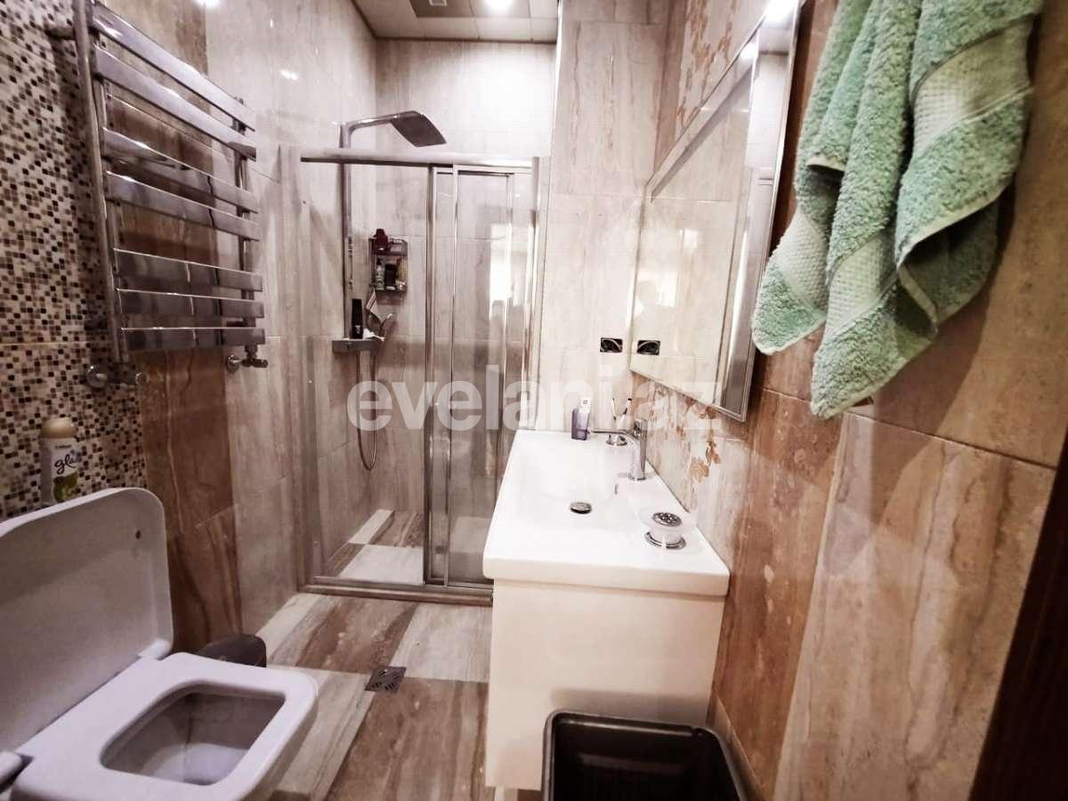 Satılır, yeni tikili, 4 otaqlı, 180 m², Bakı, Nizami r, Qara Qarayev m.