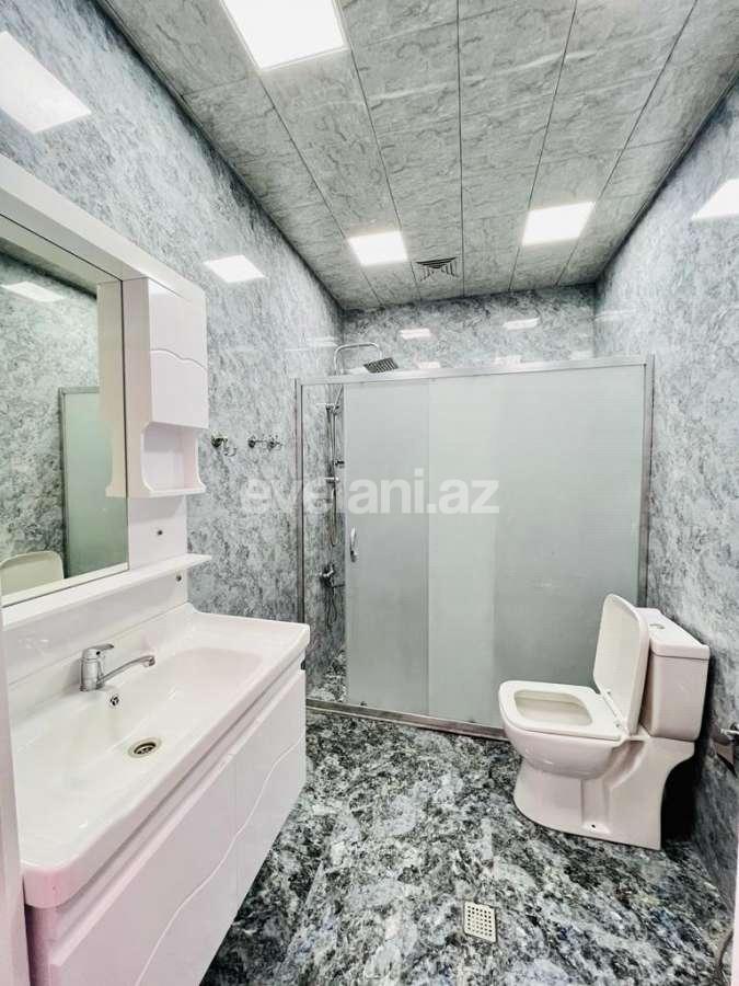 Satılır, yeni tikili, 2 otaqlı, 70 m², Bakı, Nizami r, Qara Qarayev m.